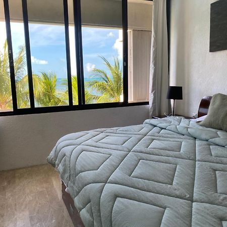 Front Beach Private Room With Shared Bathroom Cancún Zewnętrze zdjęcie